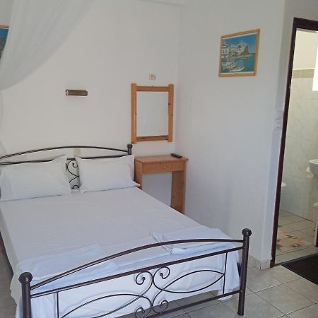 Filoxenia Apartment Skopelos Exterior foto
