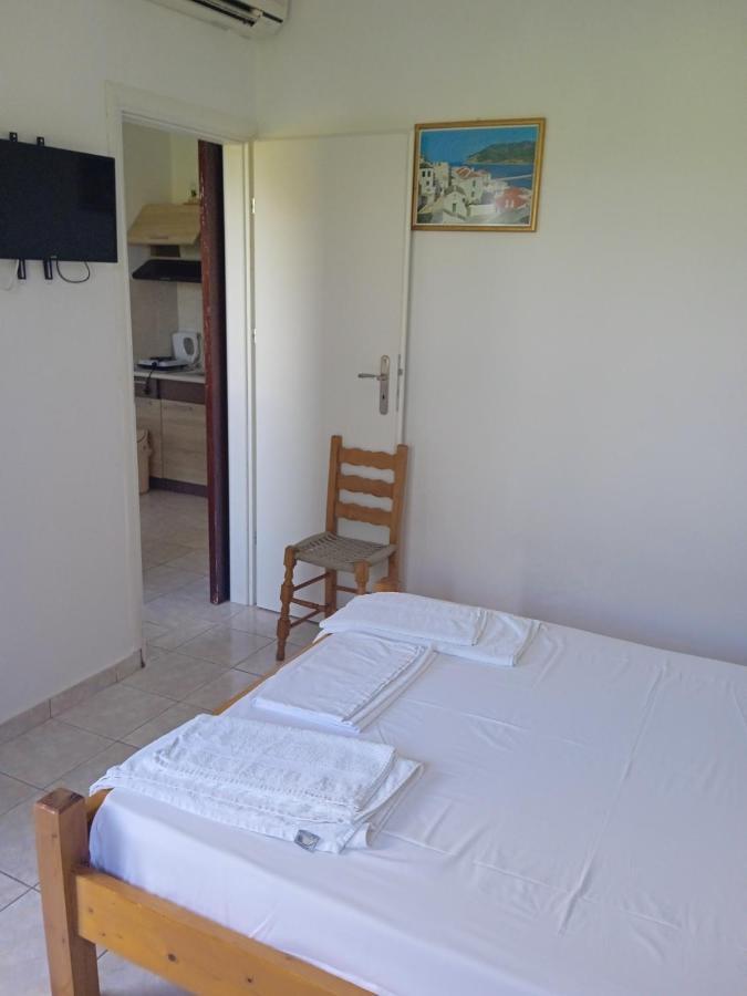Filoxenia Apartment Skopelos Exterior foto