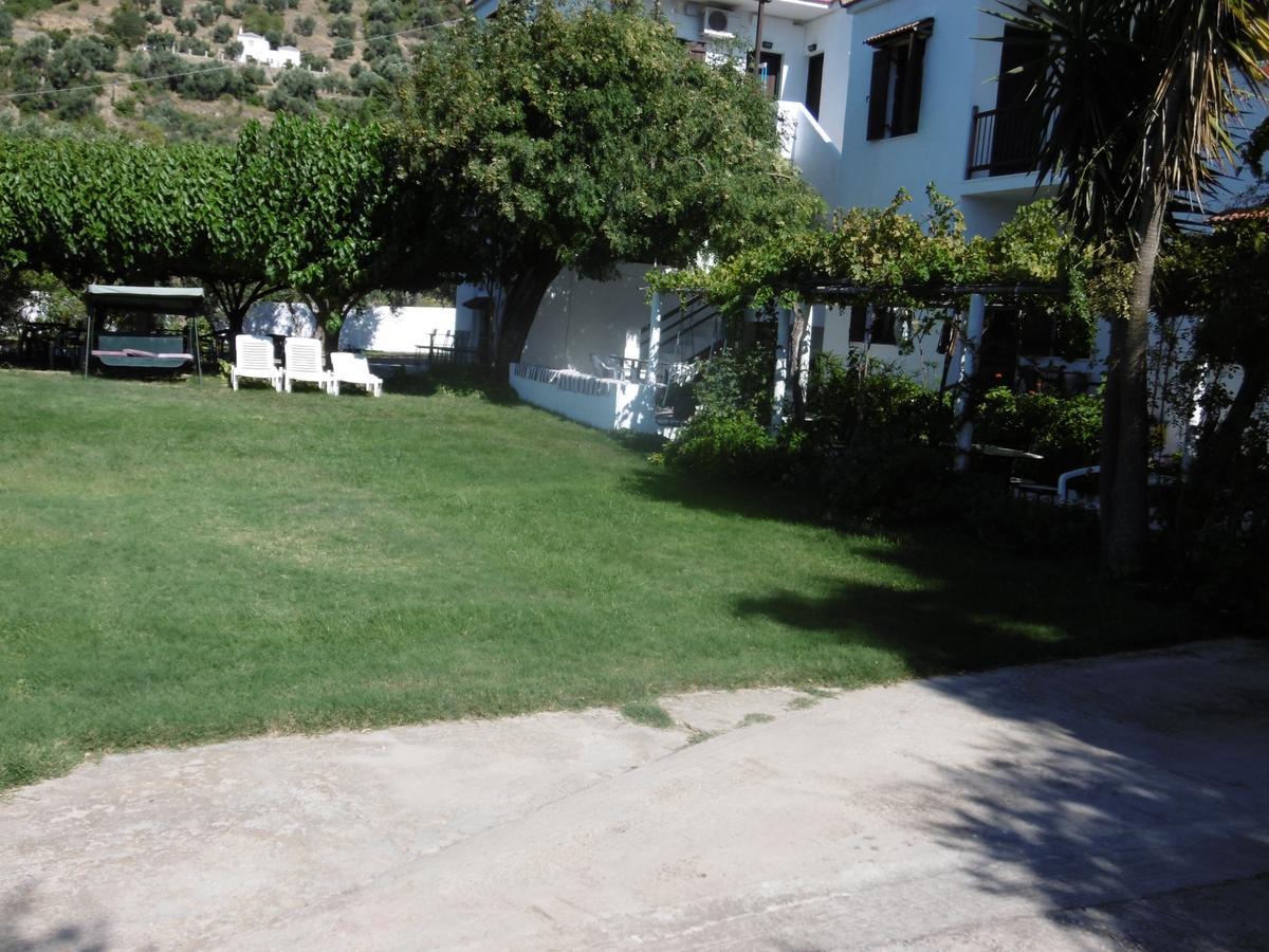 Filoxenia Apartment Skopelos Exterior foto
